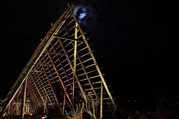 포토 JPG 해외이미지 구름 전통 유럽 문화 기술 매달리기 노르웨이 풍경 사람없음 야외 목재 활발 달 공구 원형 야간 주식 시원함 북극 만족 뼈대 북쪽 빛망울 강렬 북극해 스칸디나비아 신발장 옛날 해외202004 해외포토 자연요소 도형 나무 감정 나라 바다 컨셉 재료 모션 금융 빛 도구 극지방 방향 파일형식 이미지허브