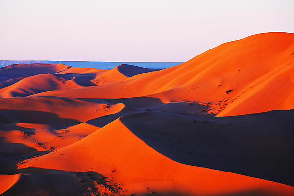 포토 JPG 해외이미지 모래 여행 자연 하늘 건조 풍경 사람없음 야외 여름 사막 황무지 균열 땅 몽골 모래언덕 가뭄 해외202004 해외포토 계절 아시아 모션 날씨 언덕 생태계 파일형식 이미지허브