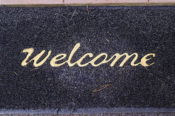 포토 JPG 해외이미지 백그라운드 추상 바닥 주택 사람없음 단어 젖음 매트 인사 메시지 사인 질감 초대 환영 옛날 해외202004 해외포토 문자 무늬 건물 예절 파일형식 이미지허브