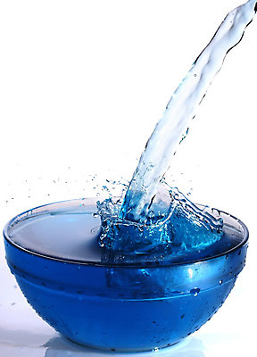 포토 JPG 해외이미지 모양 물결 백그라운드 컨셉 곡선 모션 추상 사람없음 물 파란색 환경 거품 흐름 에너지 흰색 물방울 신선 투명 액체 붓기 떨어짐 매끈함 순수 속도 상쾌 웨이브 고립 잔물결 스플래쉬 해외202004 해외포토 자연요소 감정 선 컬러 무늬 감각 파일형식 이미지허브