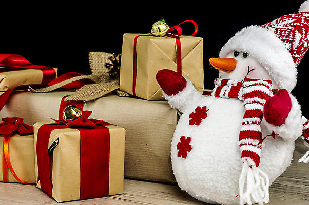 포토 JPG 해외이미지 나무 백그라운드 크리스마스 겨울 가방 눈사람 지팡이 휴가 양말 부츠 막대사탕 사탕 선물 사람없음 장식 빨간색 산타클로스 축제 막대기 스타킹 고립 해외202004 해외포토 식물 잡화 옷 계절 기념일 컬러 신발 디저트 파일형식 이미지허브