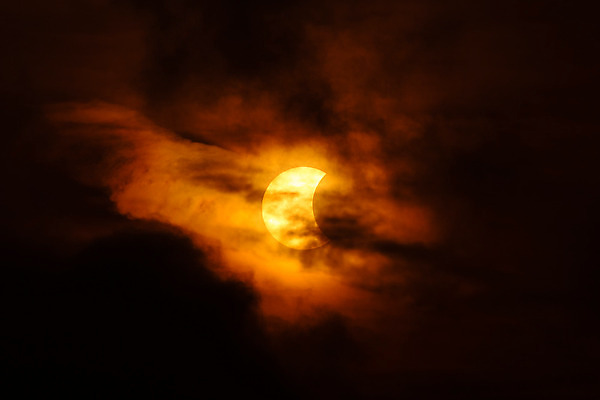 포토 JPG 해외이미지 구름 응시 별 오렌지 부분 태국 하늘 아침 사람없음 빛 태양 노란색 우주 일출 검은색 어둠 달력 달 뜨거움 9 황금 닫기 초승달 코스모스 방콕 순환 은하계 시스템 천문학 겹침 궤도 2016년 넘어짐 현상 해외202004 해외포토 주간 자연요소 시선 교육 꽃 아시아 컬러 과일 모션 숫자 노을 연도 파일형식 이미지허브