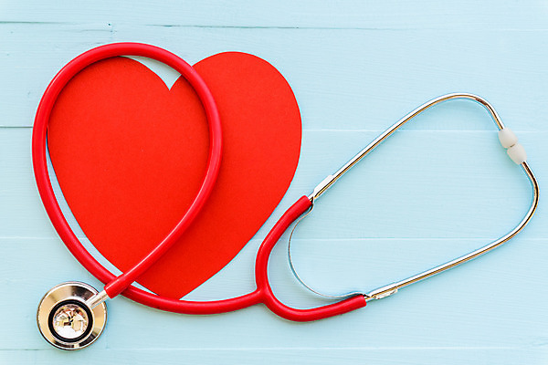 포토 JPG 해외이미지 직업 교육 행복 백그라운드 컨셉 비즈니스 청진기 탁자 휴가 건강 병원 사랑 사람없음 목재 치료 빨간색 세계 약 시험 환자 간호사 의사 수확 하트 심장 업무 닫기 보호 질병 심볼 기부 월 돌봄 심장병 전국 자선단체 해외202004 해외포토 모양 나무 감정 컬러 가구 농업 재료 의학 의료기기 모션 의료진 작업 장기_의학 그룹 날짜 자선 파일형식 이미지허브