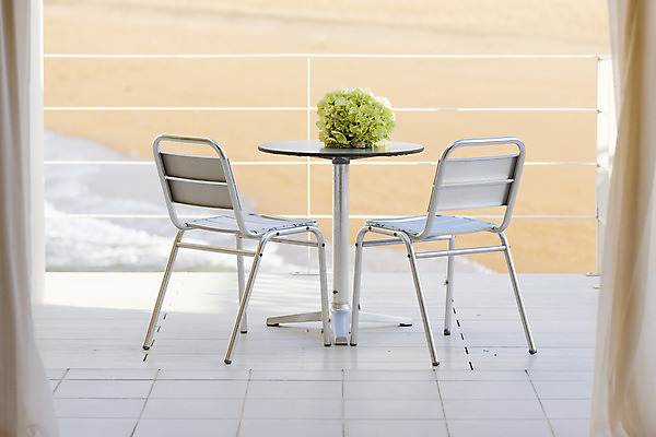 포토 JPG 해외이미지 꽃잎 꽃 리본 바다 분홍색 꽃다발 결혼 꽃무늬 의자 창문 탁자 결혼식 휴가 기념 사랑 풍경 이벤트 사람없음 야외 장식 초록색 물 여름 장미 파티 요식업 맑음 신혼여행 흰색 축하 배열 통로 설정 접수 파라다이스 해외202004 해외포토 자연요소 식물 계절 감정 산업 컬러 가구 컨셉 무늬 날씨 파일형식 이미지허브