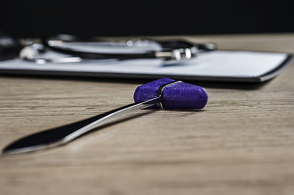 포토 JPG 해외이미지 종이 의료기기 사람없음 사무실 약 장비 질병 비밀 서식 문서 파일 인덱스 구조대 목록 해외202004 해외포토 컨셉 비즈니스 의학 구출 파일형식 이미지허브