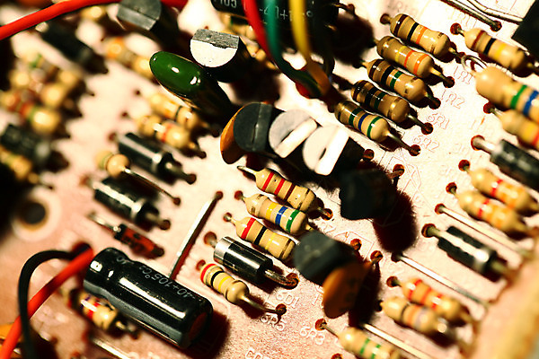 포토 JPG 해외이미지 산업 과학 인터넷 통신 미래 기술 사람없음 전자제품 컴퓨터 디지털 자료 장비 정보 네트워크 신용카드 연결 인쇄 라디오 순환 반도체 전자 공학 대칭 마더보드 실리콘 용접 전기회로 콘덴서 프로세서 하드웨어 해외202004 해외포토 교육 컨셉 모션 금융 회로판 파일형식 이미지허브