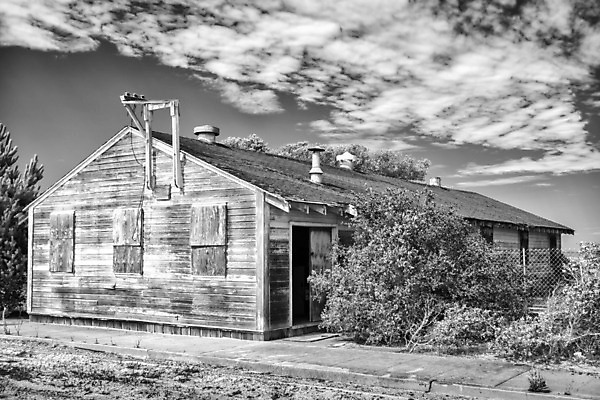 포토 JPG 해외이미지 공원 건축양식 군대 주택 사람없음 건물 미국 군인 골동품 성 역사 버리기 폐허 시설 군용 캘리포니아 육군 구식 썩음 옛날 정부 해외202004 해외포토 직업 건축물 공공시설 건축 북아메리카 모션 국군 파일형식 이미지허브