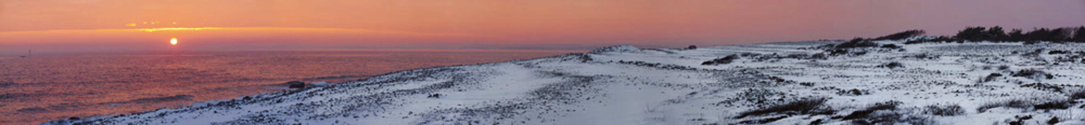 포토 JPG 해외이미지 계절 파도 바다 분홍색 백그라운드 겨울 자연 하늘 따뜻함 파노라마 노르웨이 풍경 사람없음 야외 빨간색 물 파란색 빛 태양 반사 일출 흐름 안개 바위 흰색 닫기 저녁 묘사 분무기 해외202004 해외포토 자연요소 유럽 컬러 컨셉 모션 날씨 촬영기법 노을 돌_바위 야간 생태계 파일형식 이미지허브