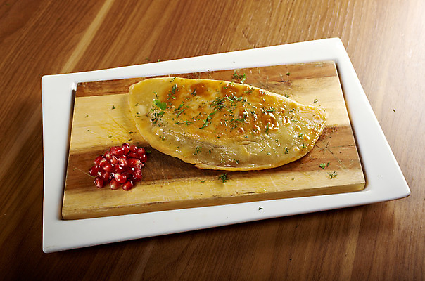 포토 JPG 해외이미지 전통 접시 음식 탁자 치즈 옥수수 요리 사람없음 식사 빵집 껍질 황금 맛 아침식사 굽기 슬라이스 브런치 점심식사 입가심 페스츄리 해외202004 튀르키예 해외포토 식기 아시아 빵 가구 컨셉 유제품 곡류 상점 구이 파일형식 이미지허브