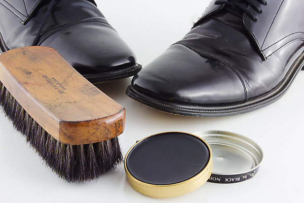 포토 JPG 해외이미지 직업 옷 신발 비즈니스 사람없음 빛 검은색 광택 스타일 해외202004 해외포토 컬러 파일형식 이미지허브