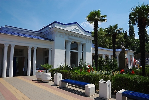 포토 JPG 해외이미지 산업 도로 선 비즈니스 교통시설 모션 사람없음 도시풍경 글로벌 금속 힘 장비 거래 기차 화물 도시 티켓 역 상품 컨테이너 방향 교차로 배송 속도 방파제 출퇴근 지역 승객 트레일러 단상 로딩 방법 선로 철강 해외202004 해외포토 공공시설 길 육상교통 교통 재질 대중교통 풍경 운송업 시설 파일형식 이미지허브