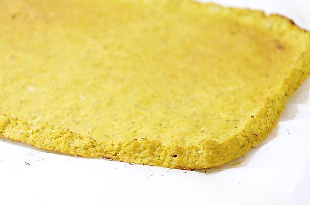 포토 JPG 해외이미지 접시 종이 음식 다이어트 채소 피자 건강 요리 사람없음 가로 노란색 식사 저녁식사 껍질 시골 원형 플랫 닫기 선택 오븐 정상 자르기 굽기 먹기 준비 반죽 레시피 칼로리 직사각형 점심식사 무료 양피지 채식주의자 평야 핸드메이드 비건 해외202004 해외포토 도형 식기 컬러 컨셉 모션 자연 패스트푸드 서양음식 가전제품 구이 채식 파일형식 이미지허브