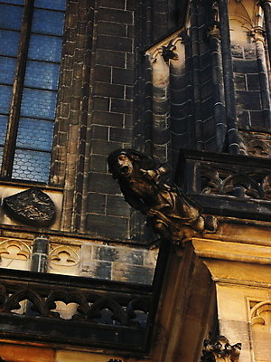 포토 JPG 해외이미지 유럽 벽 조각 건축양식 미술 사람 사람없음 건물 장식 조각상 성당 교회 탑 수확 조약돌 바위 도시 화려 역사 성자 파편 묘사 체코 프라하 고딕 공화국 옛날 해외202004 해외포토 건축물 건축 나라 종교 컨셉 농업 종교건축 문화예술 조형물 돌_바위 파일형식 이미지허브