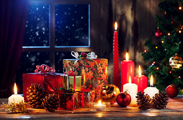 포토 JPG 해외이미지 전통 행복 종이 크리스마스 겨울 불 휴가 불꽃 새로움 새해 기념 선물 이벤트 사람없음 장식 빛 상자 산타클로스 축제 희망 놀람 덮개 축하 인사 소나무 날짜 황금 야간 12월 연도 오브젝트 서리 마법 노엘 포장소품 2017년 클라우스 해외202004 해외포토 자연요소 나무 계절 기념일 감정 컨셉 포장 표정 뚜껑 예절 포장재료 파일형식 이미지허브