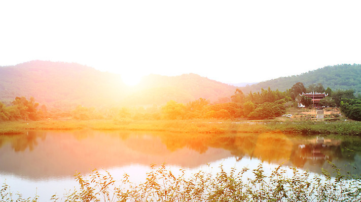 포토 JPG 해외이미지 공원 호수 백그라운드 자연 하늘 산 파노라마 풍경 사람없음 초록색 물 여름 파란색 계곡 침묵 거울 산등성이 웅장함 전국 정확 해외202004 해외포토 자연요소 계절 공공시설 컬러 컨셉 촬영기법 소리 생태계 파일형식 이미지허브