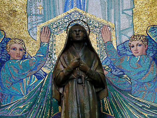 포토 JPG 해외이미지 디자인 기독교 종교 백그라운드 미술 사람없음 교회 기도 영혼 황금 집중 타일 벽화 질감 모자이크 숭배 신앙심 해외202004 해외포토 컨셉 종교건축 문화예술 건물 그림 파일형식 이미지허브