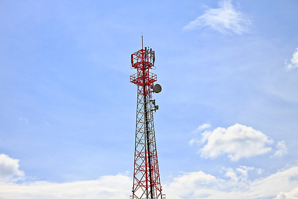 포토 JPG 해외이미지 접시 산업 파도 인터넷 통신 하늘 모바일 세포 안테나 사람없음 빨간색 파란색 스마트폰 글로벌 탑 금속 텔레비전 자료 장비 인공위성 정보 흰색 네트워크 전자레인지 역 연결 무선전화기 전화기 수화기 라디오 신호 방송 전염 철탑 돛대 전송 송신기 철강 셀룰러 해외202004 해외포토 식기 건축물 바다 컬러 교통시설 재질 전자제품 핸드폰 스마트기기 가전제품 레인지 질병 감염 파일형식 이미지허브