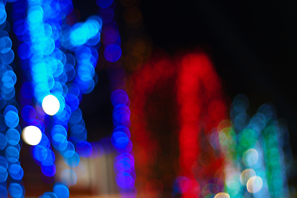 포토 JPG 해외이미지 행복 별 분홍색 백그라운드 크리스마스장식 일러스트 사람없음 빨간색 파란색 빛 반짝임 노란색 검은색 축제 원형 화려 우아함 소프트포커스 심볼 보케 빛망울 엘리먼트 해외202004 해외포토 자연요소 도형 감정 컬러 컨셉 크리스마스 모션 촬영기법 파일형식 이미지허브