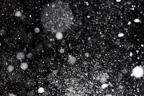 포토 JPG 해외이미지 디자인 계절 조각 백그라운드 크리스마스 겨울 패턴 자연 하늘 날씨 추상 휴가 불꽃 새로움 풍경 사람없음 빛 파티 우주 얼음 검은색 어둠 젖음 추위 가을 흰색 눈송이 은색 야간 소프트포커스 연도 질감 서리 보케 무거움 눈보라 내추럴 고립 블러 폭설 눈내림 현실 해외202004 해외포토 자연요소 기념일 컬러 컨셉 무늬 불 눈_날씨 촬영기법 이벤트 무게 자연재해 생태계 파일형식 이미지허브