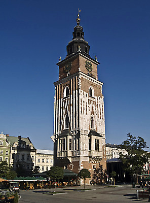 포토 JPG 해외이미지 아침 사람없음 건물 도시 역사 시청 폴란드 천연기념물 크라쿠프 해외202004 해외포토 주간 건축물 유럽 관공서 파일형식 이미지허브