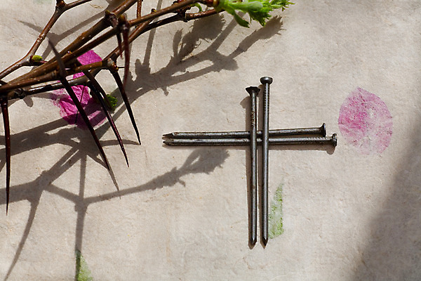 포토 JPG 해외이미지 식물 전통 계절 기독교 종교 종이 컨셉 십자가 잎 왕관 부활절 사람없음 가로 초록색 갈색 믿음 금속 봄 천주교 못 예수 가시 신성 숭배 카피스페이스 해외202004 해외포토 기념일 감정 컬러 재질 공백 공구 신_종교 파일형식 이미지허브