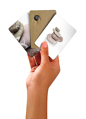 포토 JPG 해외이미지 백인 손 행복 바다 놀이 휴가 사람 사람없음 물 비키니 태양 수영 어둠 우승 신용카드 변기통 승자 해외202004 해외포토 자연요소 서양인 수영복 감정 신체부위 금융 수상스포츠 최고 파일형식 이미지허브