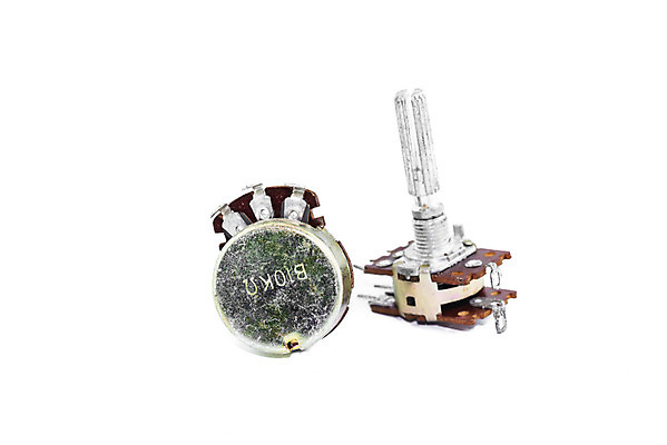 포토 JPG 해외이미지 손 디자인 산업 부분 새로움 사람없음 쌓기 금속 장비 흰색 공구 나사 스패너 작업 도자기 변화 은색 냄비 볼륨 작음 오브젝트 서비스 순환 전자 공학 조절 반항 개발 고립 다듬기 엘리먼트 제어 많음 해외202004 해외포토 교육 컬러 컨셉 모션 재질 신체부위 도구 솥 크기 파일형식 이미지허브