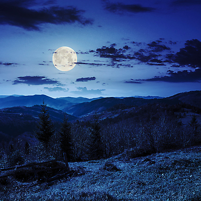 포토 JPG 해외이미지 구름 하늘 산 풍경 사람없음 야외 파란색 보름달 달 야간 해외202004 해외포토 자연요소 컬러 파일형식 이미지허브