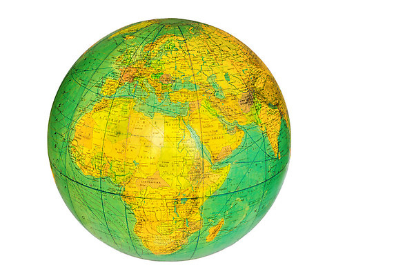 포토 JPG 해외이미지 모양 유럽 아시아 지구 바다 여행 백그라운드 지도 인터넷 공 아프리카 사람없음 물 세계 글로벌 지구본 3D 행성 원형 세계여행 분위기 땅 북극 심볼 대륙 흰배경 북쪽 지구온난화 경도 고립 기후변화 여의주 위도 이산화탄소 지리 카피스페이스 해외202004 해외포토 자연요소 도형 나라 컨셉 날씨 우주 공백 흰색 변화 극지방 방향 디지털합성 파일형식 이미지허브