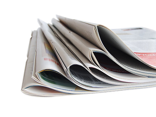 포토 JPG 해외이미지 종이 통신 사람없음 정보 기둥 기자 신문 뉴스 잡지 인쇄 중개인 작가 읽기 분석가 출판 해외202004 해외포토 직업 건축 모션 간행물 파일형식 이미지허브