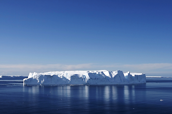 포토 JPG 해외이미지 바다 사람없음 물 냉동 얼음 추위 남극 북극 봉 빙산 해외202004 해외포토 자연요소 극지방 파일형식 이미지허브