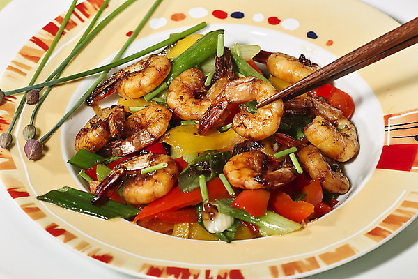 포토 JPG 해외이미지 접시 채소 새우 파프리카 사람없음 기쁨 굽기 보케 부추 쪽파 해외202004 해외포토 식기 감정 갑각류 구이 파 파일형식 이미지허브