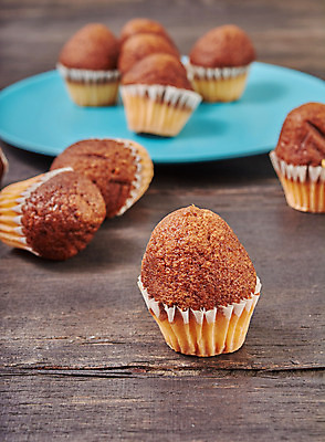 포토 JPG 해외이미지 음식 조각 결혼 백그라운드 디저트 사탕 종류 이벤트 사람없음 장식 갈색 파티 케이크 요식업 초콜릿 빵집 흰색 신선 생일 그룹 달콤 맛 작음 가루 설탕 컵케이크 굽기 블루베리 머핀 칼로리 모음 고립 미니 뷔페 페스츄리 핸드메이드 많음 해외202004 해외포토 기념일 산업 빵 컬러 컨셉 과일 한글 상점 크기 구이 파일형식 이미지허브