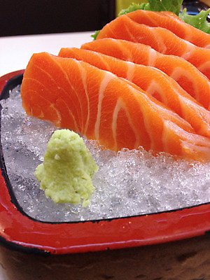 포토 JPG 해외이미지 전통 아시아 문화 음식 다이어트 밥 건강 어류 요리 동양인 사람없음 일본 식사 저녁식사 초밥 회 맛 먹기 해산물 날것 연어 점심식사 해외202004 해외포토 나라 컨셉 모션 인종 수중동물 일본음식 파일형식 이미지허브