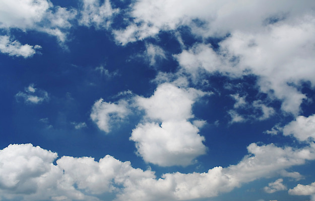 포토 JPG 해외이미지 구름 계절 하늘색 백그라운드 겨울 자연 하늘 날씨 풍경 사람없음 야외 여름 파란색 빛 햇빛 태양 우주 환경 맑음 가을 흰색 분위기 수분 천국 솜털 흐림 해외202004 해외포토 자연요소 컬러 컨셉 생태계 파일형식 이미지허브