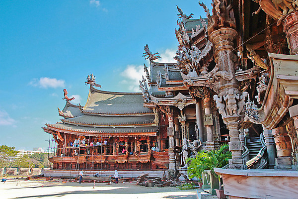 포토 JPG 해외이미지 나무 아시아 종교 전통문화 조각 불교 건축양식 파타야 태국 하늘 사랑 사람 풍경 사람없음 야외 목재 파란색 관광지 햇빛 조각상 정원 동남아시아 농촌 사찰 영혼 보안 신화 방문 천연기념물 명승지 보호구역 사실 힌두교 해외202004 해외포토 식물 전통 건축 감정 나라 문화 컬러 여행 재료 종교건축 안전 태양 조형물 시골 구역 파일형식 이미지허브