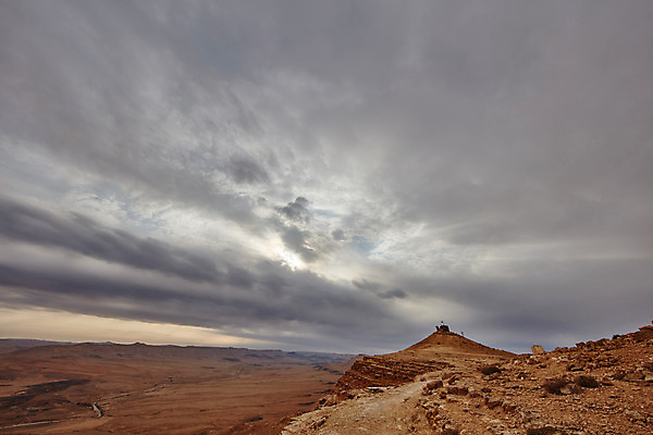 포토 JPG 해외이미지 공원 지구 모래 여행 오렌지 자연 하늘 산 풍경 사람없음 빨간색 컬러풀 사막 바위 분화구 동쪽 이스라엘 전국 해외202004 해외포토 공공시설 컬러 과일 돌_바위 방향 생태계 화산 서아시아 파일형식 이미지허브
