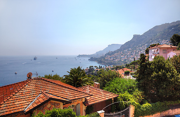 포토 JPG 해외이미지 유럽 바다 여행 하늘색 건축양식 가족 하늘 호텔 휴가 산 주택 파노라마 풍경 사람없음 야외 가로 물 파란색 도시풍경 귀여움 마을 항구 프랑스 보트 지중해 언덕 휴양지 알프스 타운 남쪽 프랑스어 캡모자 프로방스 해외202004 해외포토 자연요소 문자 모자_잡화 건축 나라 컬러 컨셉 배_교통 관계 교통시설 숙소 촬영기법 건물 장소 도시 방향 파일형식 이미지허브