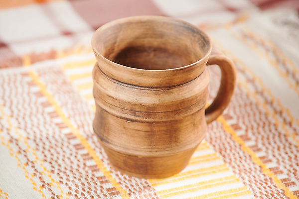 포토 JPG 해외이미지 전통 접시 디자인 문화 커피 음료 백그라운드 패턴 맥주 손잡이 미술 사람없음 장식 컵 세트 갈색 상점 머그컵 수확 흰색 시골 조끼 바 도자기 화려 사발 시장 냄비 수집 오브젝트 복고 기념품 점토 토기 유리주전자 수공예품 옛날 핸드메이드 스타일 해외202004 해외포토 식기 컬러 컨셉 무늬 농업 유리 주전자 문화예술 주류 외투 용기_그릇 사기그릇 솥 공예품 파일형식 이미지허브