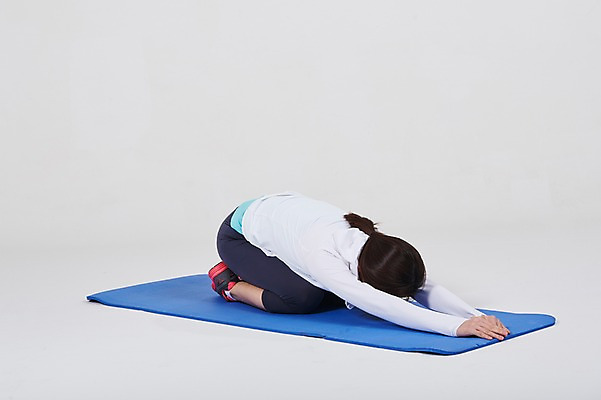 포토 JPG 스튜디오촬영 전신 여자 스포츠 실내 한명 성인 옆모습 30대 한국인 매트 필라테스 성인여자한명만 국내포토 1 뷰포인트 사람 동양인 내부 장년 운동 여자한명만 성인여자만 파일형식