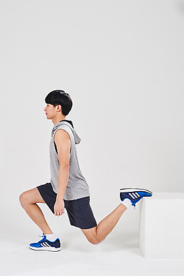 포토 JPG 스튜디오촬영 전신 남자 스포츠 실내 한명 성인 옆모습 30대 운동 한국인 성인남자한명만 국내포토 1 뷰포인트 건강 사람 동양인 내부 장년 남자한명만 성인남자만 파일형식