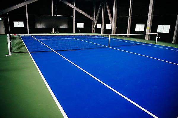 포토 JPG 바닥 실내 사람없음 파란색 테니스 네트 테니스장 국내포토 스포츠 컬러 스포츠시설 내부 구기 파일형식