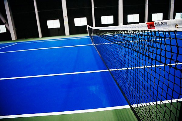 포토 JPG 바닥 실내 사람없음 파란색 테니스 네트 테니스장 국내포토 스포츠 컬러 스포츠시설 내부 구기 파일형식