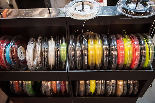 포토 JPG 줄 실내 사람없음 전시 다양 테니스용품 국내포토 스포츠용품 다수 내부 테니스 파일형식