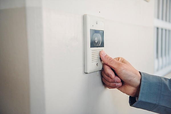 포토 JPG 주간 손 노년 남자 창문 한명 야외 신체부위 실버라이프 한국인 초인종 누름 60대 실버취업 노인남자한명만 국내포토 자연요소 1 라이프스타일 모션 사람 동양인 성인 구직 종 남자한명만 노인남자만 파일형식