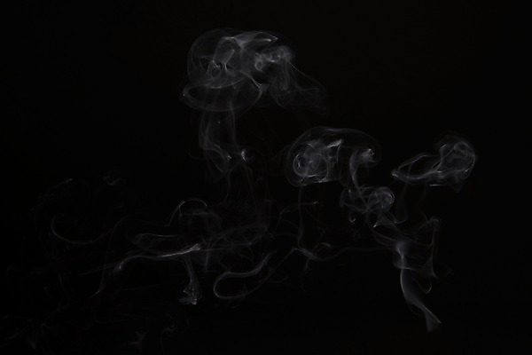 포토 JPG 스튜디오촬영 실내 사람없음 어둠 연기 국내포토 내부 파일형식