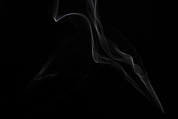 포토 JPG 스튜디오촬영 실내 사람없음 어둠 연기 국내포토 내부 파일형식