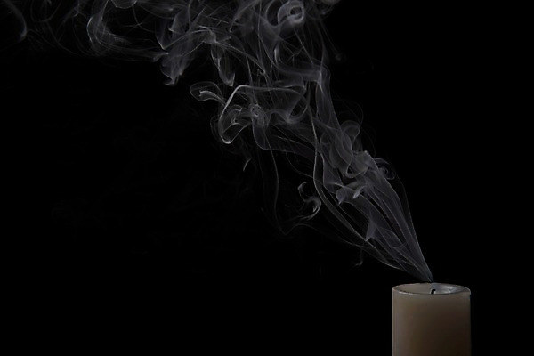 포토 JPG 스튜디오촬영 초 실내 사람없음 어둠 연기 심지 국내포토 내부 파일형식