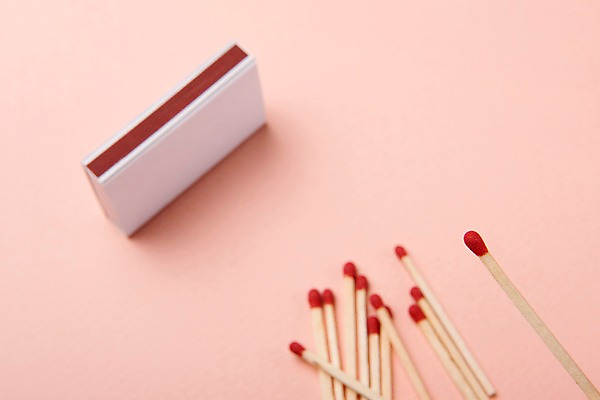 포토 JPG 스튜디오촬영 실내 사람없음 여러개 성냥 성냥갑 국내포토 다수 내부 파일형식