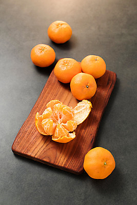 포토 JPG 스튜디오촬영 과일 도마 실내 사람없음 여러개 껍질 신선 유기농 레드향 국내포토 웰빙 다수 주방용품 내부 파일형식